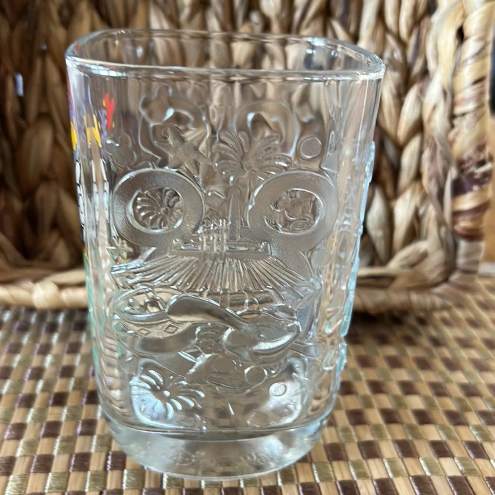 Walt Disney World McDonalds 2000 Commemorative Glass featuring Mickey Mouse